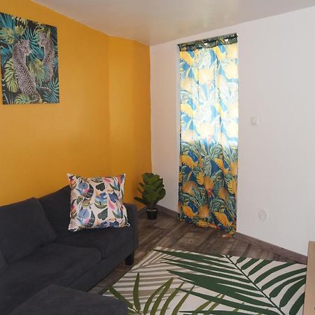 Appartement Les Cles Du Bonheur2, Entre Mer & Montagne à Trois Bassins Extérieur photo