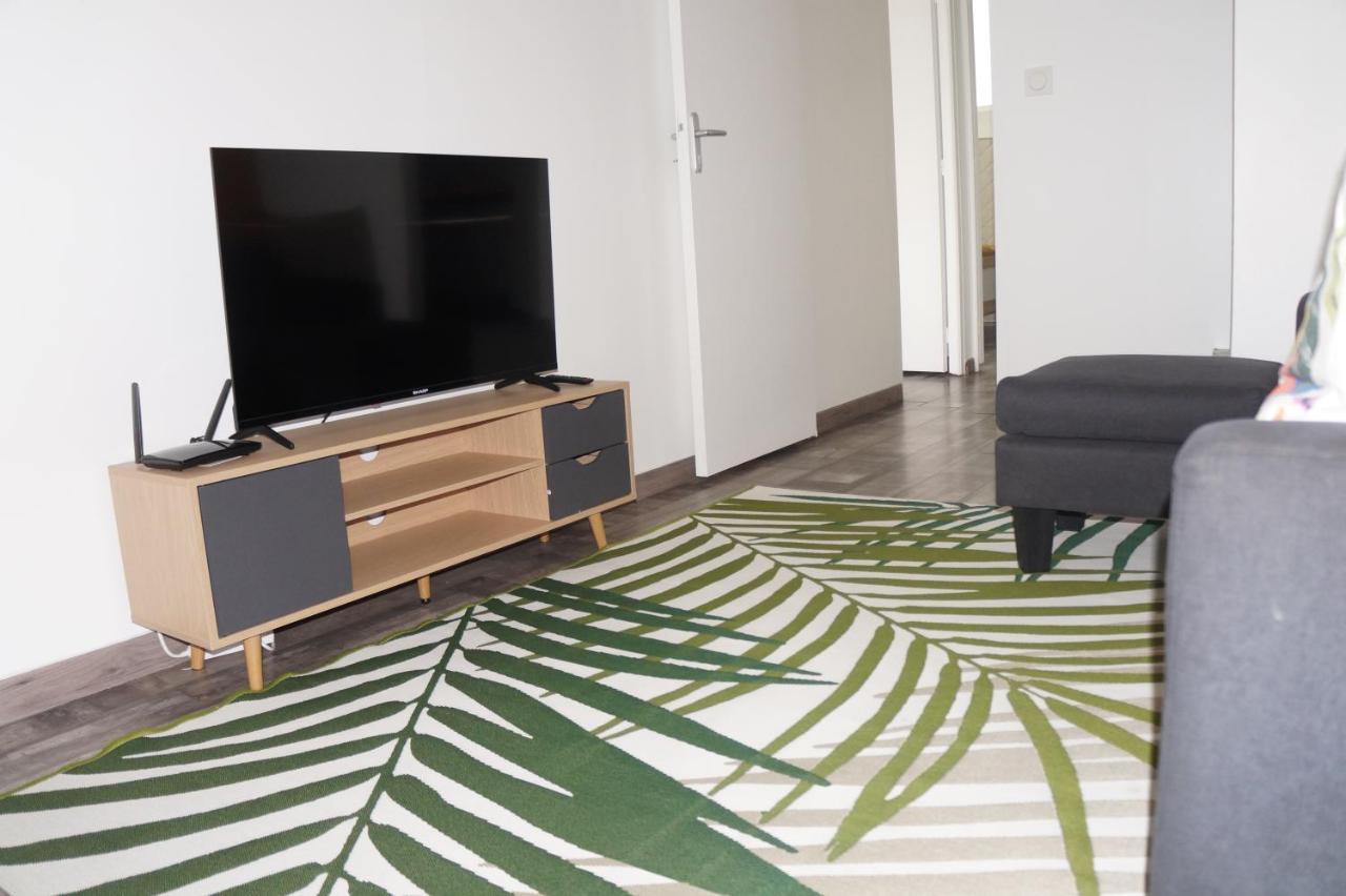 Appartement Les Cles Du Bonheur2, Entre Mer & Montagne à Trois Bassins Extérieur photo